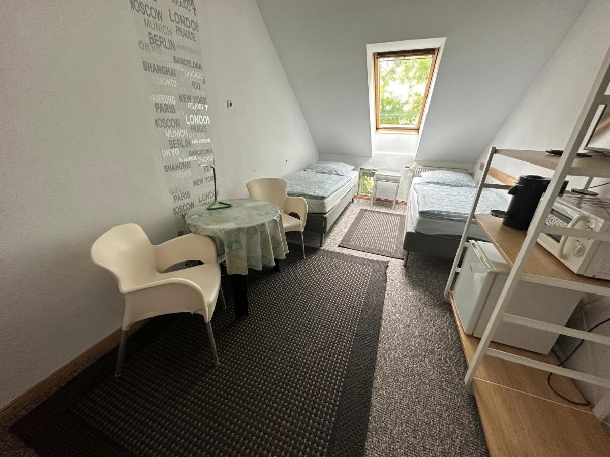 Hotel Bigus Berlin Zewnętrze zdjęcie